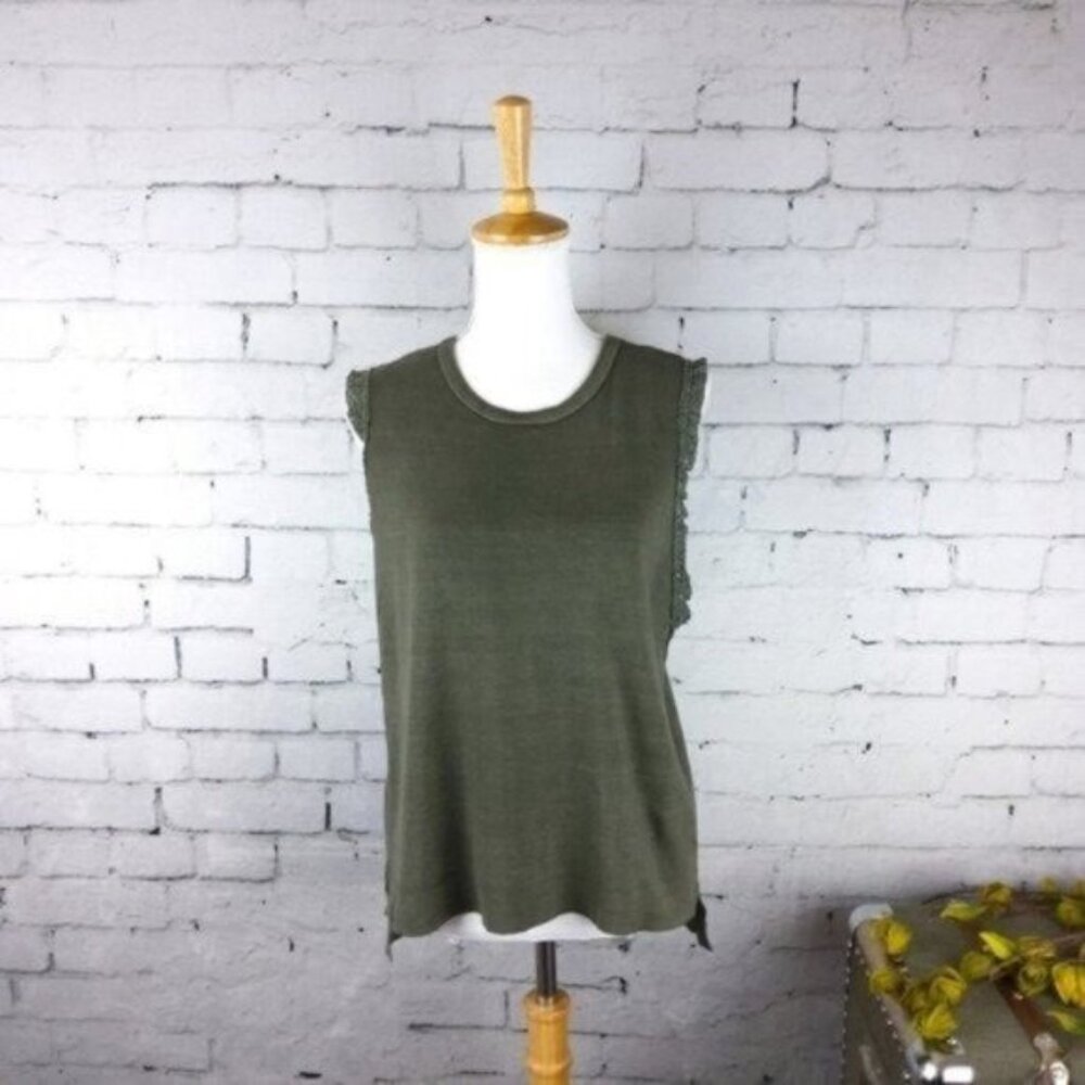 Chaser Vintage Wash Lace Trim Sleeveless Top Olive Green Size Small